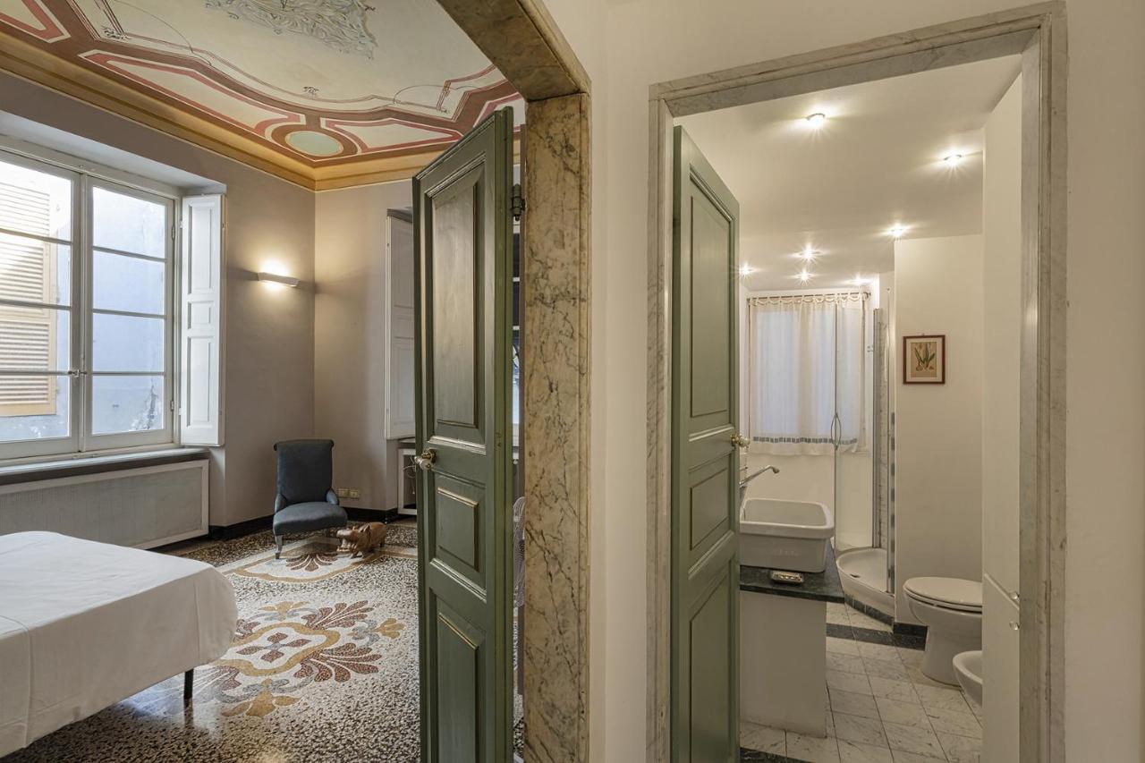 Fancy Apartment In Palazzo Grimaldi By Wonderful Italy Genoa Bagian luar foto