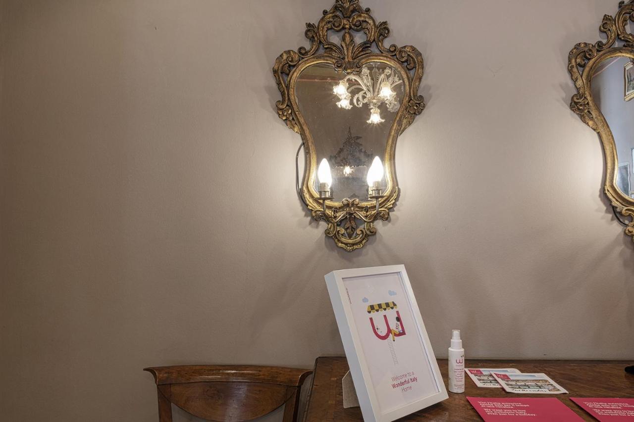Fancy Apartment In Palazzo Grimaldi By Wonderful Italy Genoa Bagian luar foto