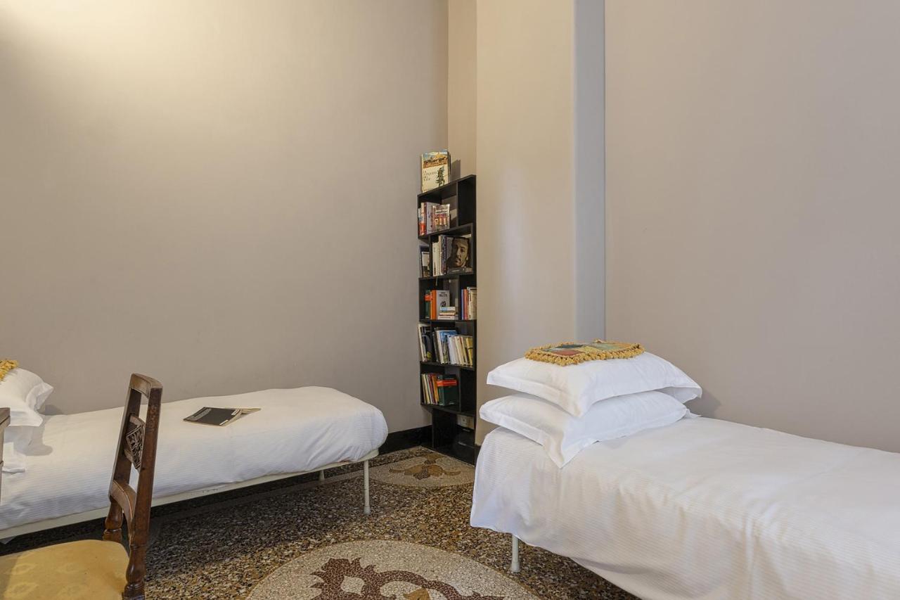 Fancy Apartment In Palazzo Grimaldi By Wonderful Italy Genoa Bagian luar foto
