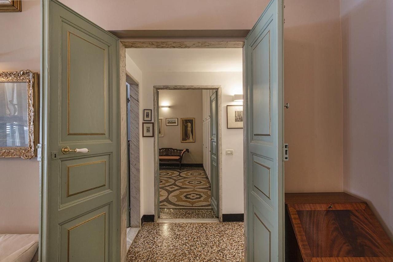 Fancy Apartment In Palazzo Grimaldi By Wonderful Italy Genoa Bagian luar foto